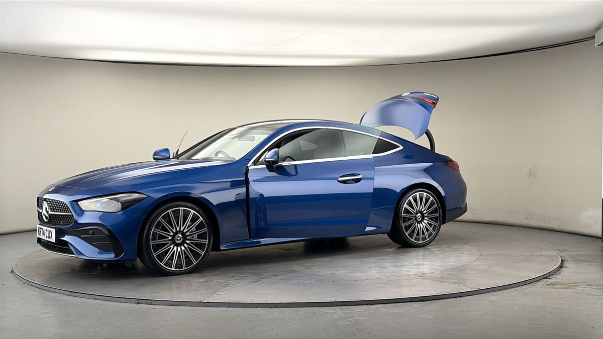 More views of Mercedes-Benz CLE