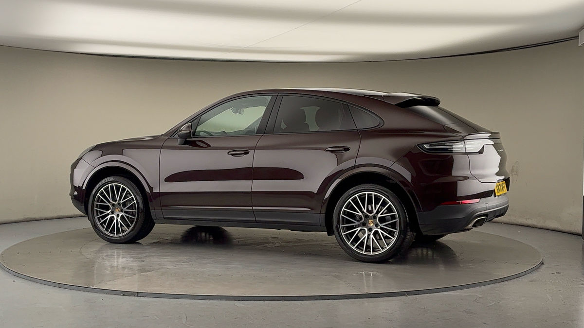 More views of Porsche Cayenne