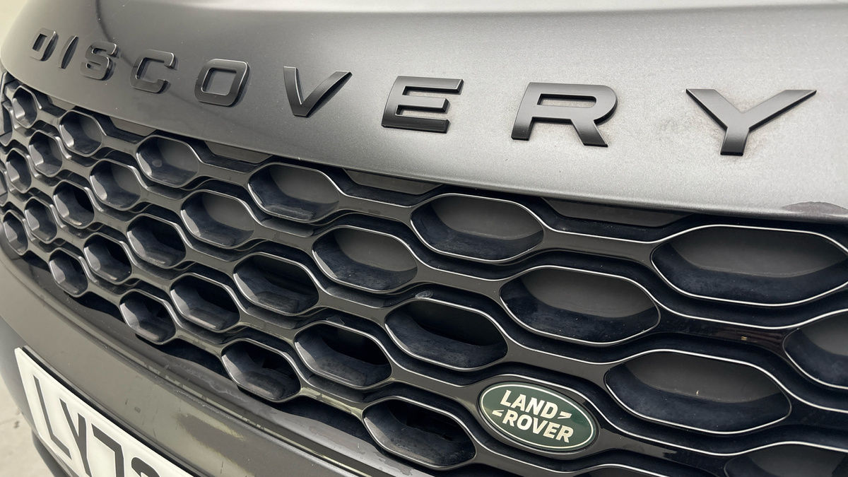 Land Rover Discovery Image 24