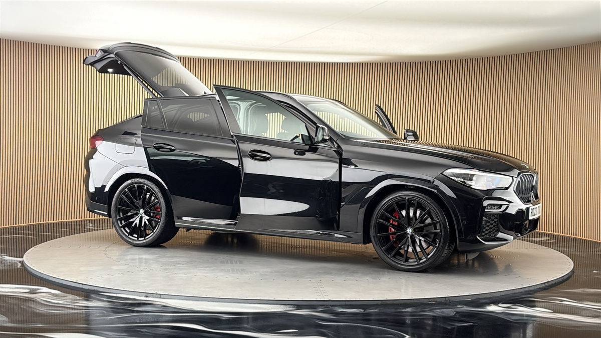 More views of BMW X6