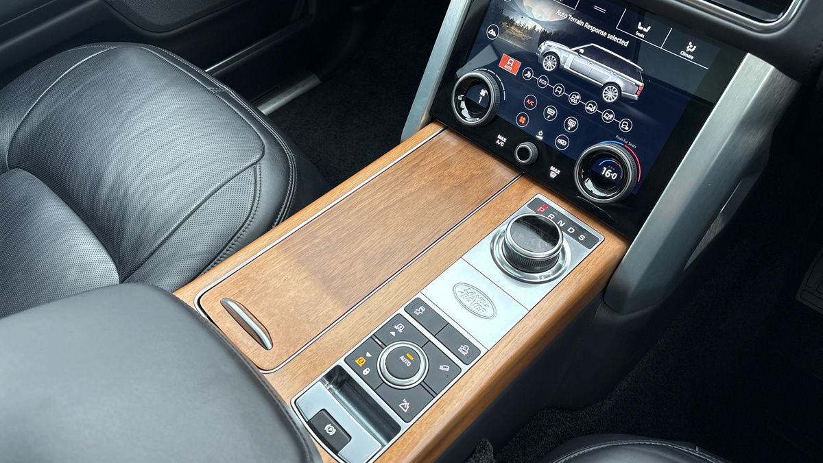 Land Rover Range Rover Image 18