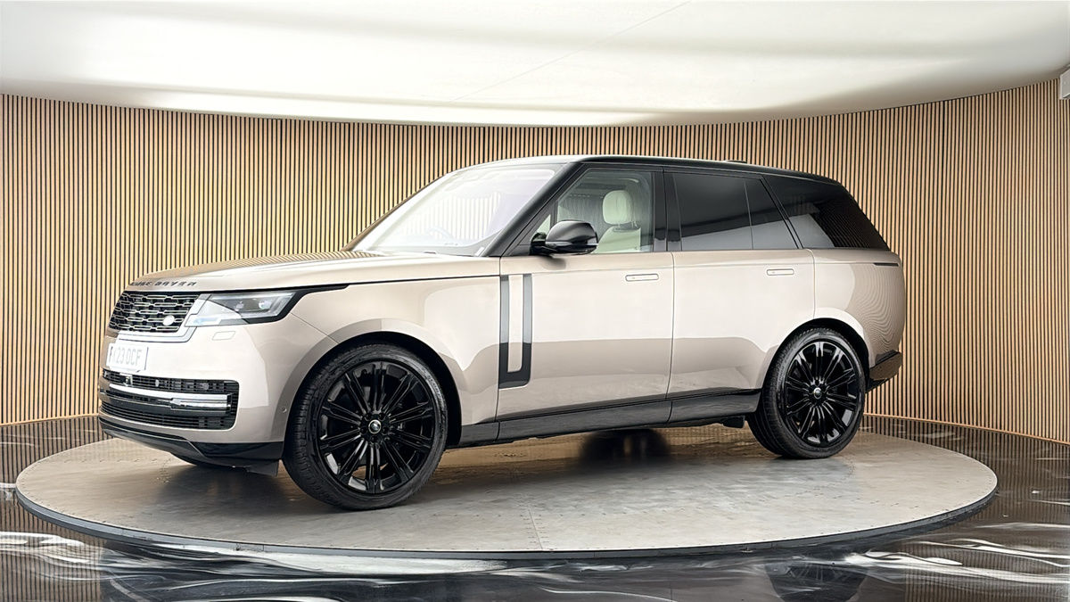 More views of Land Rover Range Rover
