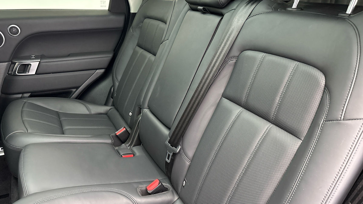 Land Rover Range Rover Sport Image 8