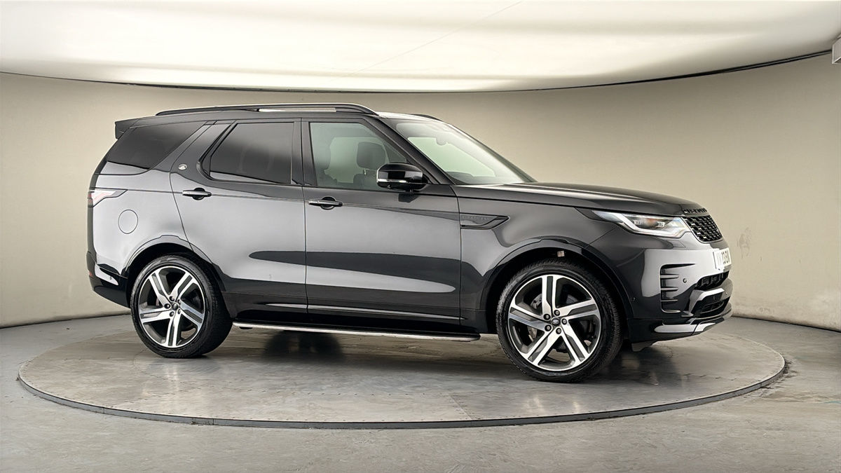 More views of Land Rover Discovery
