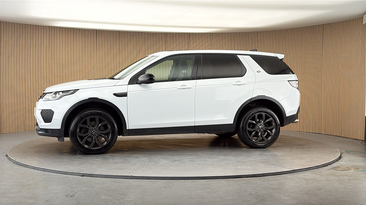 More views of Land Rover Discovery Sport