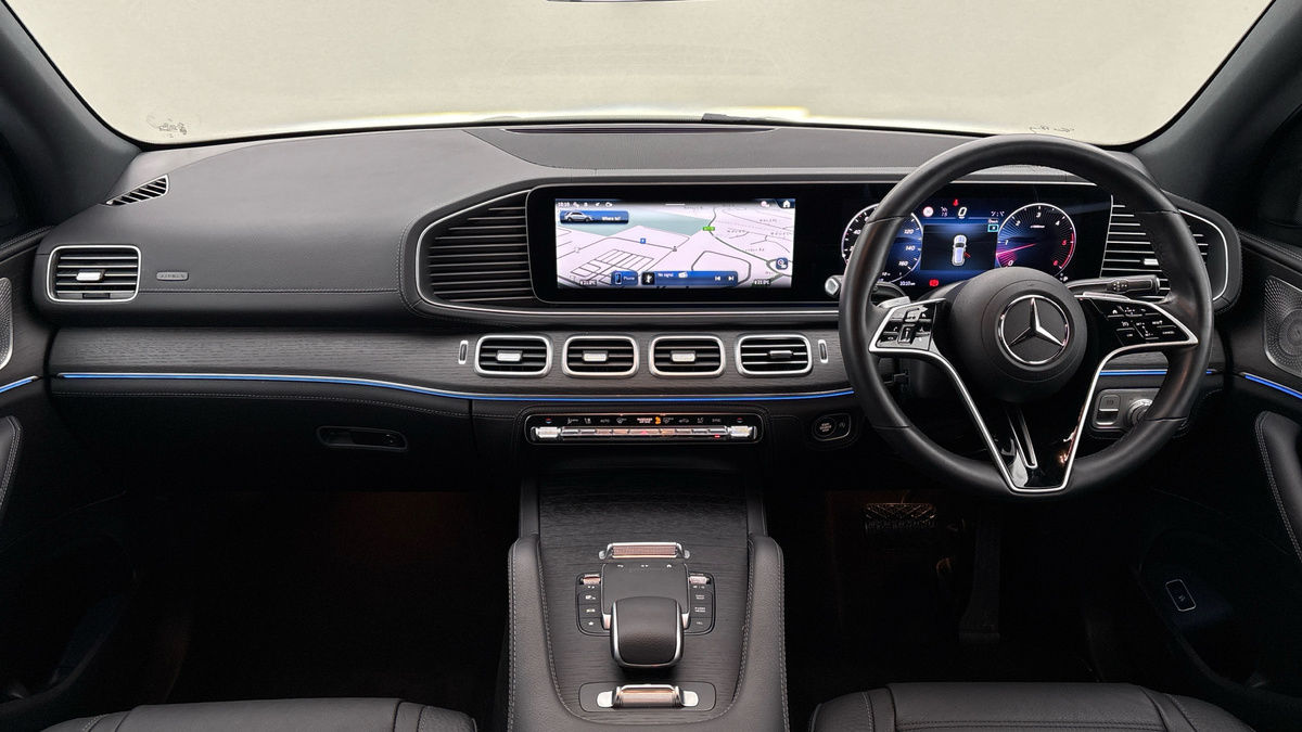 Mercedes-Benz GLE Image 12