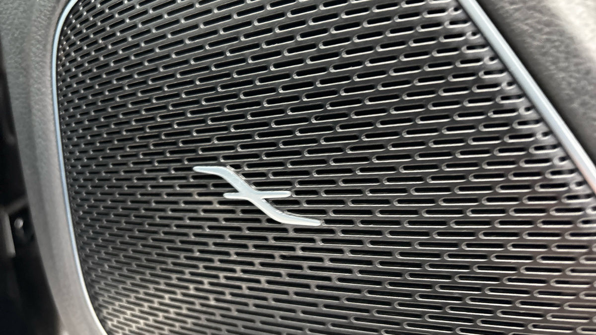 Mercedes-Benz CLA Image 26