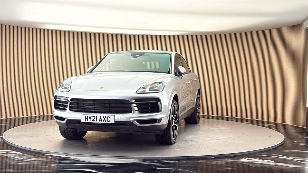 More views of Porsche Cayenne