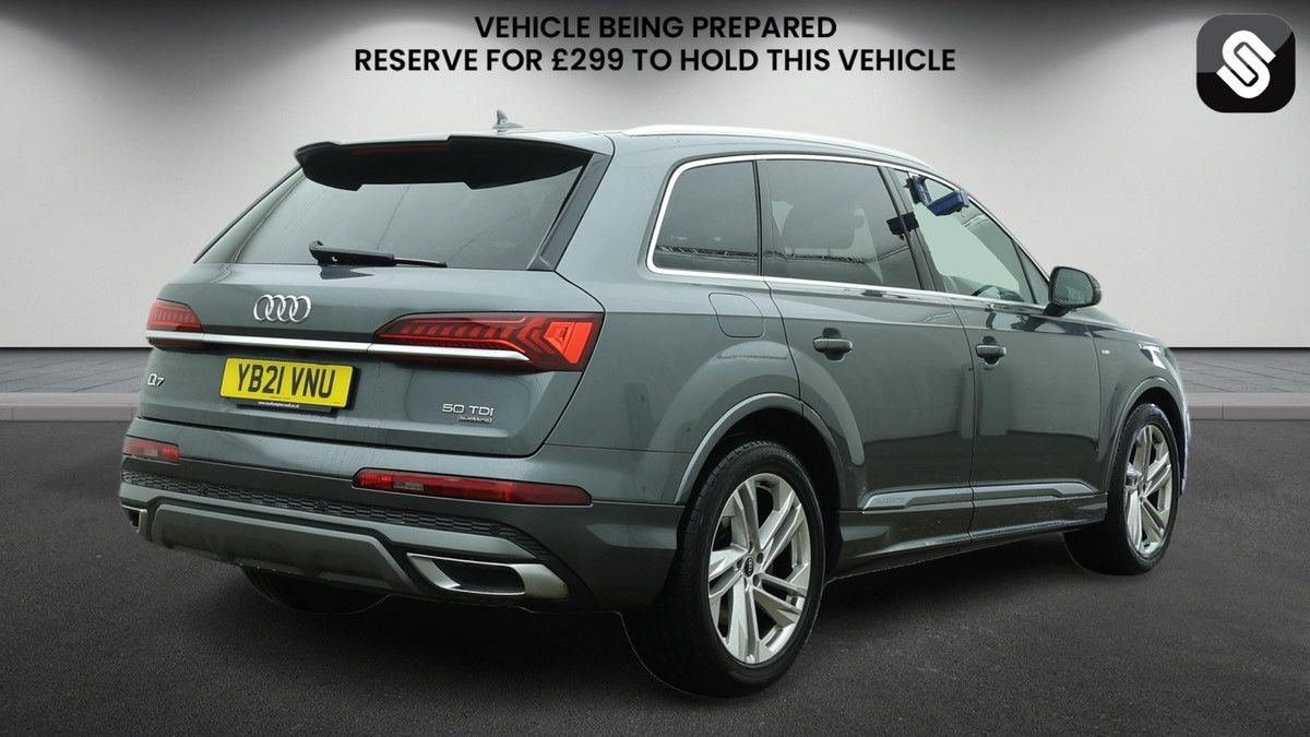 Audi Q7 Image 4