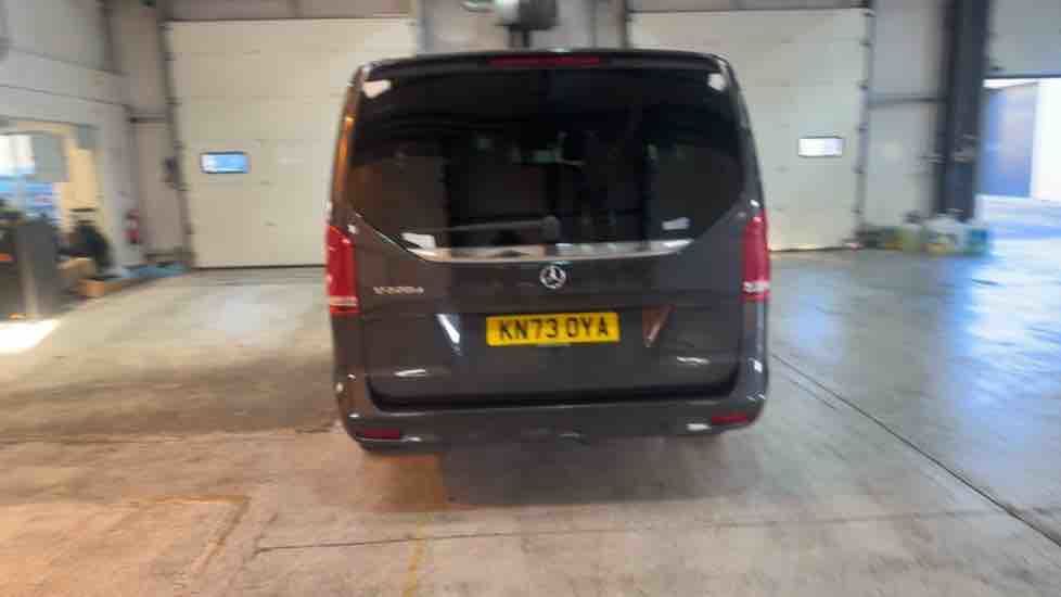 More views of Mercedes-Benz V Class