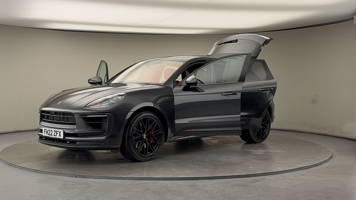Porsche Macan Image 22
