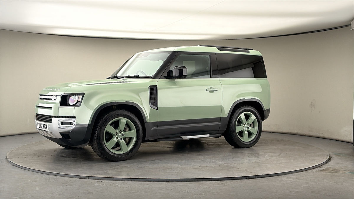 More views of Land Rover Defender 90