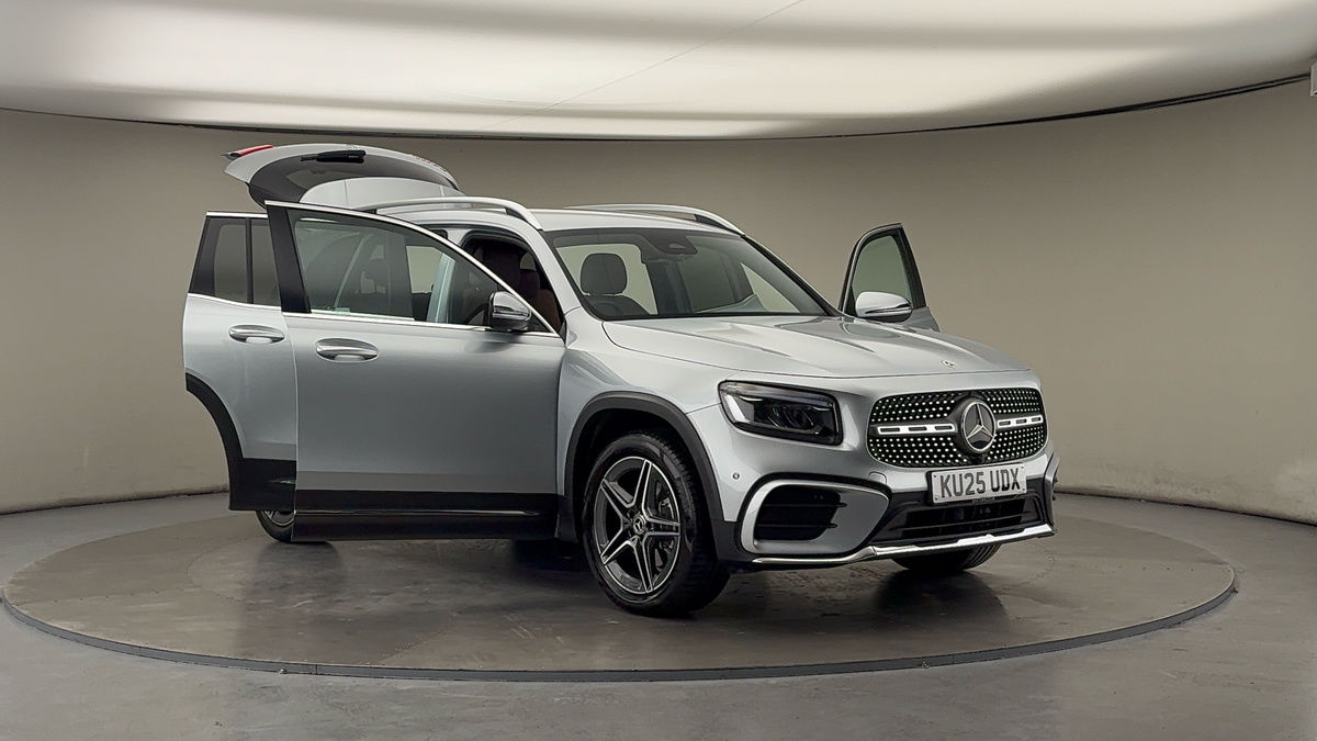 More views of Mercedes-Benz GLB