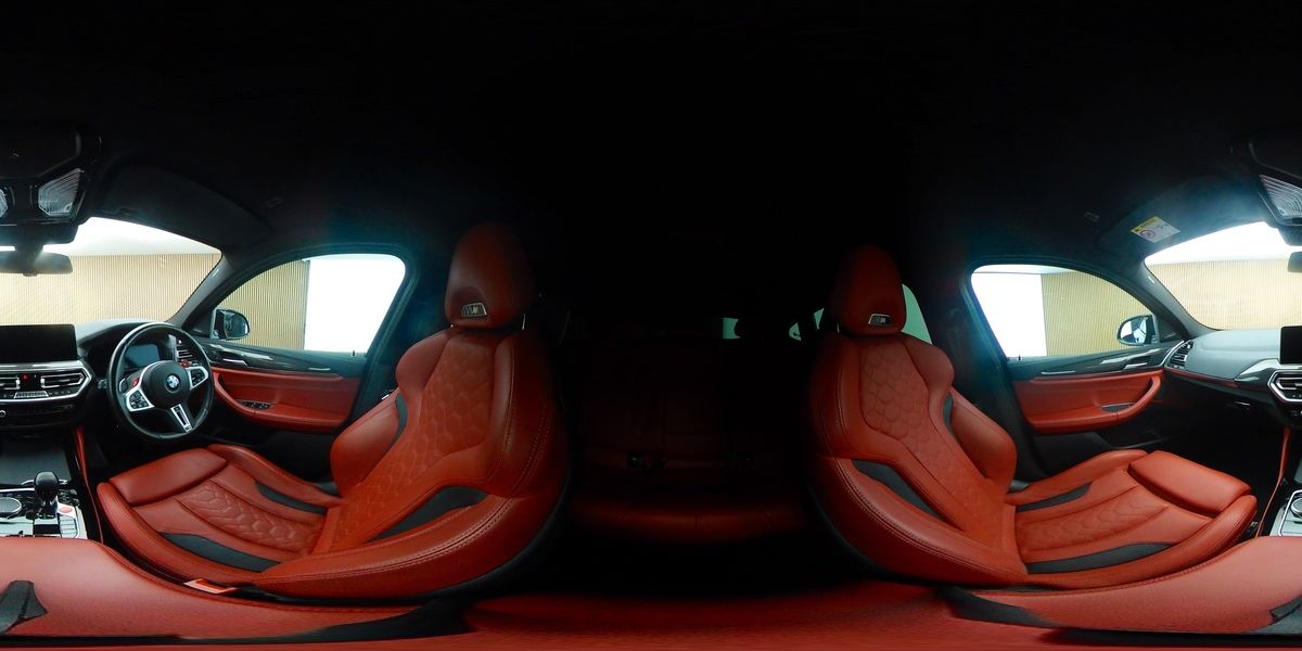 More views of BMW X4 M