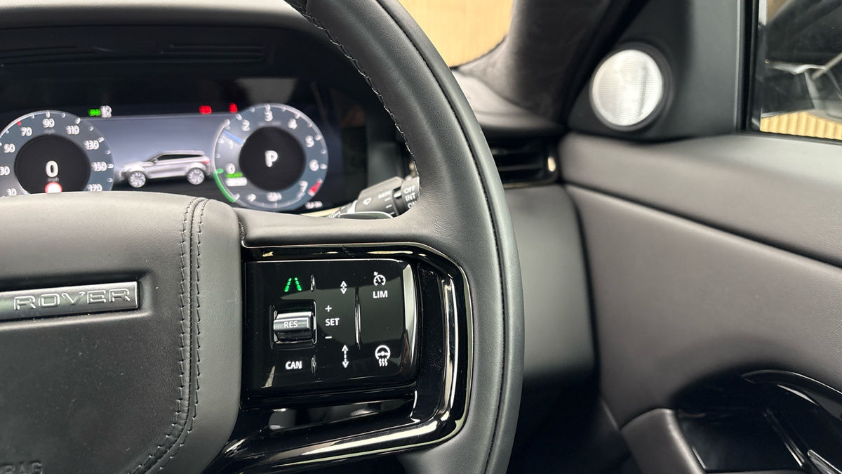 Land Rover Range Rover Evoque Image 14