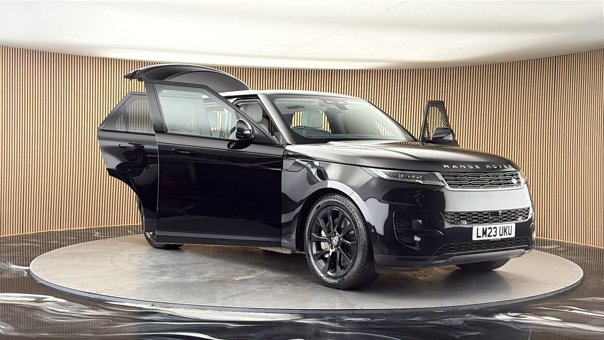 More views of Land Rover Range Rover Sport