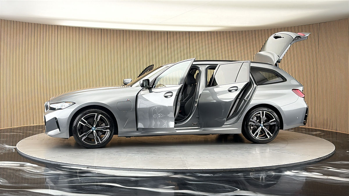 More views of BMW 3 Series