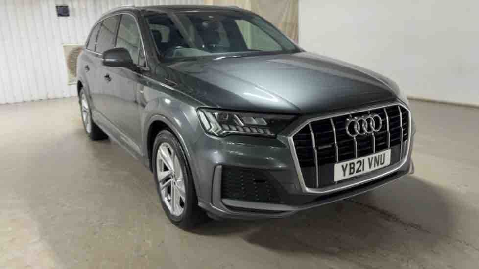 More views of Audi Q7