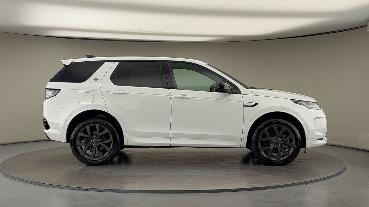 Land Rover Discovery Sport Image 16