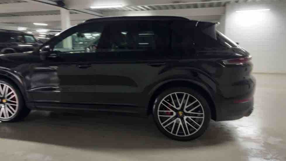 More views of Porsche Cayenne