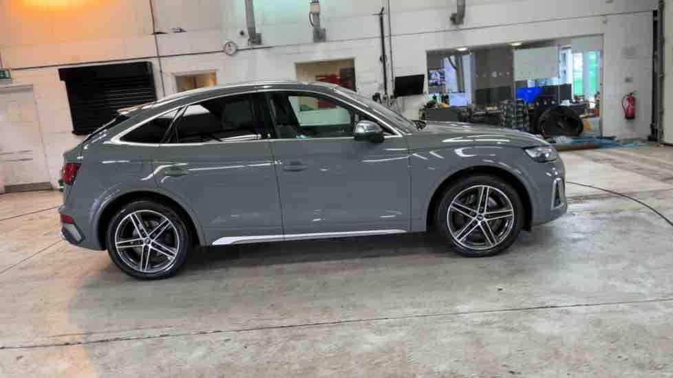 More views of Audi SQ5