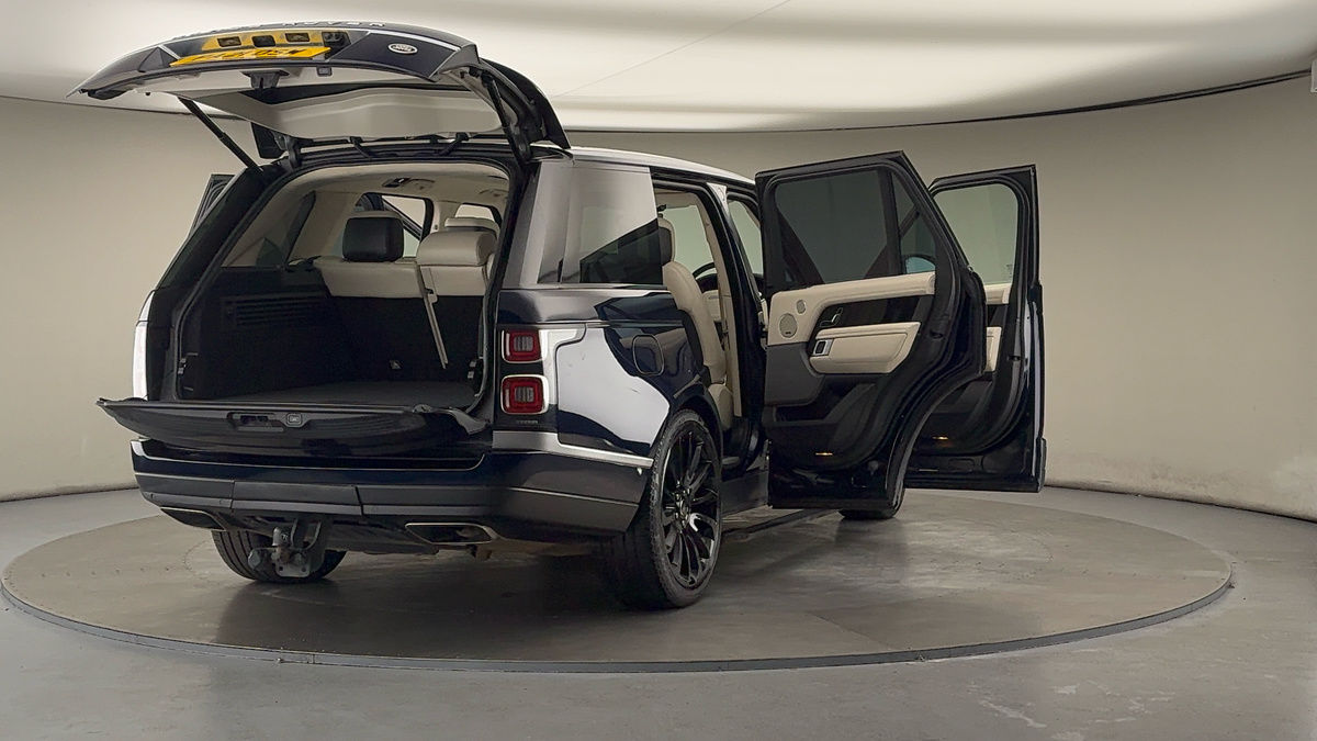 More views of Land Rover Range Rover