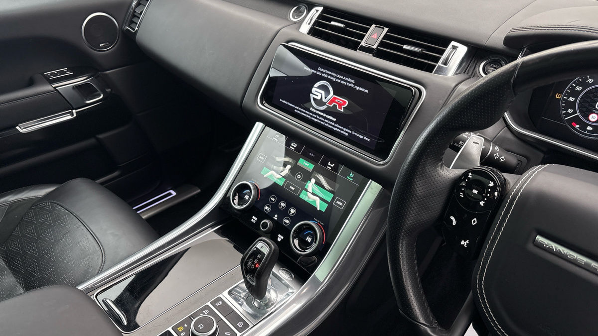 Land Rover Range Rover Sport Image 18