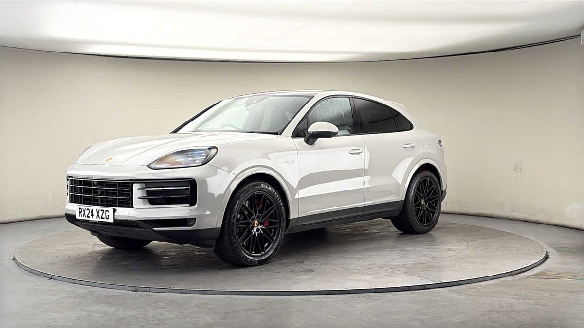 More views of Porsche Cayenne