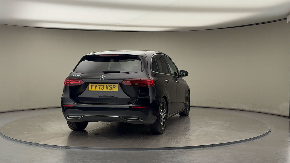 More views of Mercedes-Benz B Class