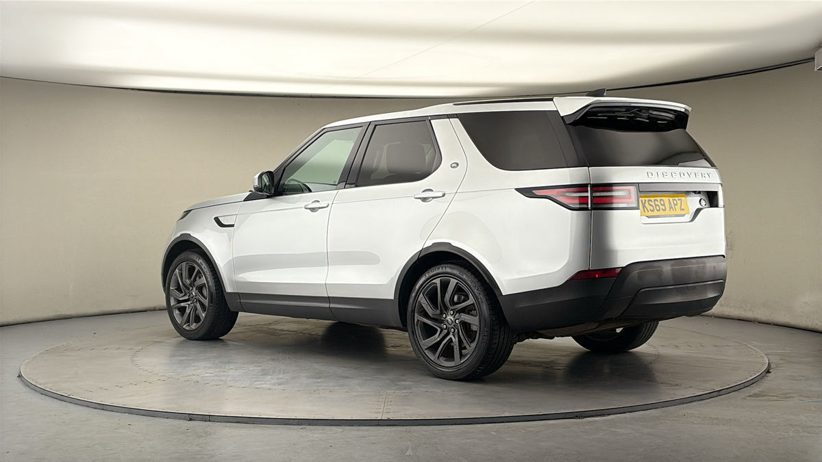 More views of Land Rover Discovery