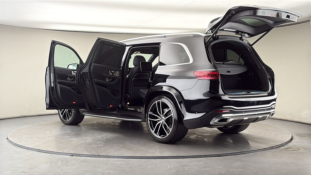 More views of Mercedes-Benz GLS