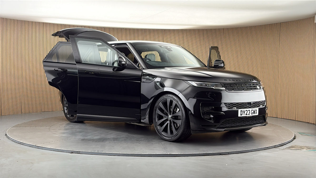 More views of Land Rover Range Rover Sport