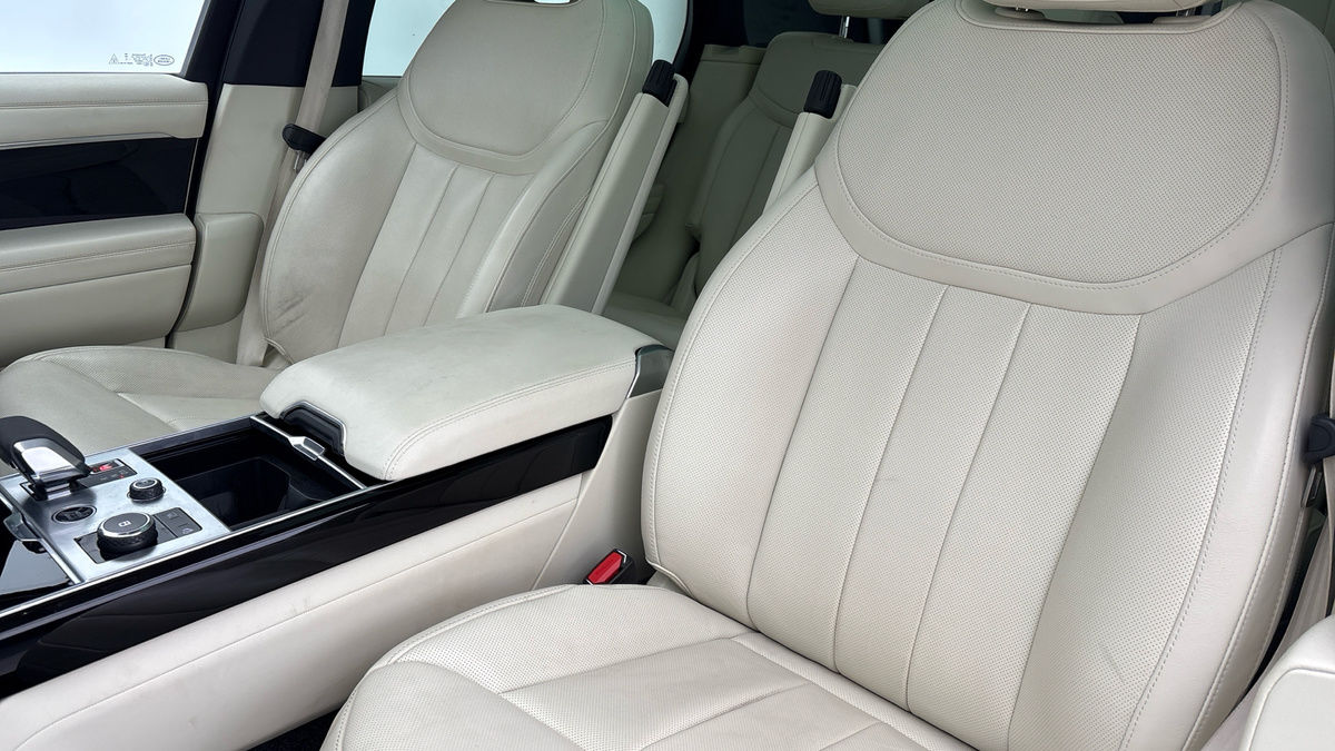 Land Rover Range Rover Image 7