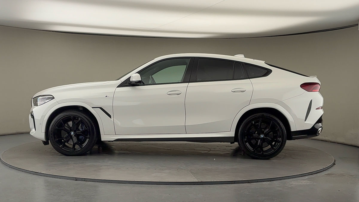 BMW X6 Image 29
