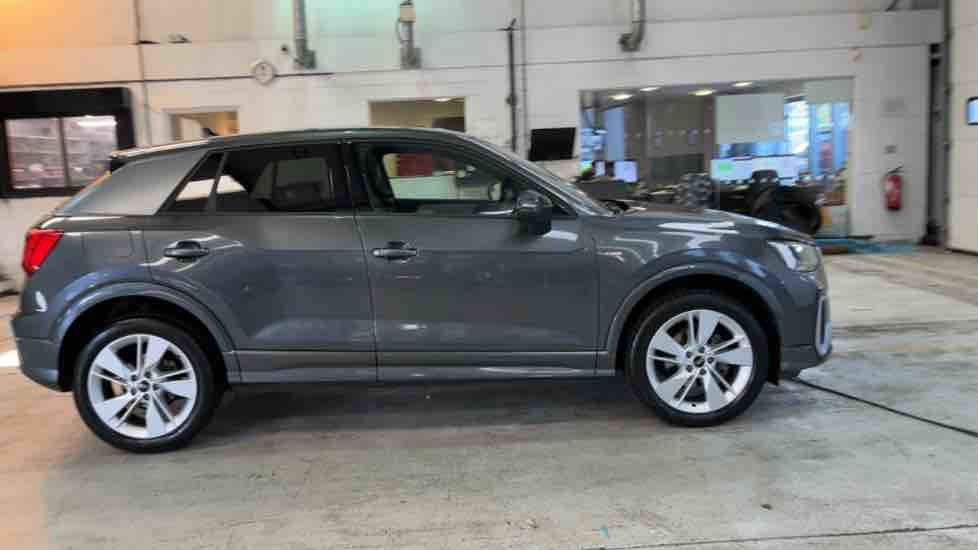 More views of Audi Q2
