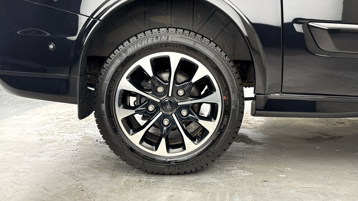 Ford Transit Custom Image 10