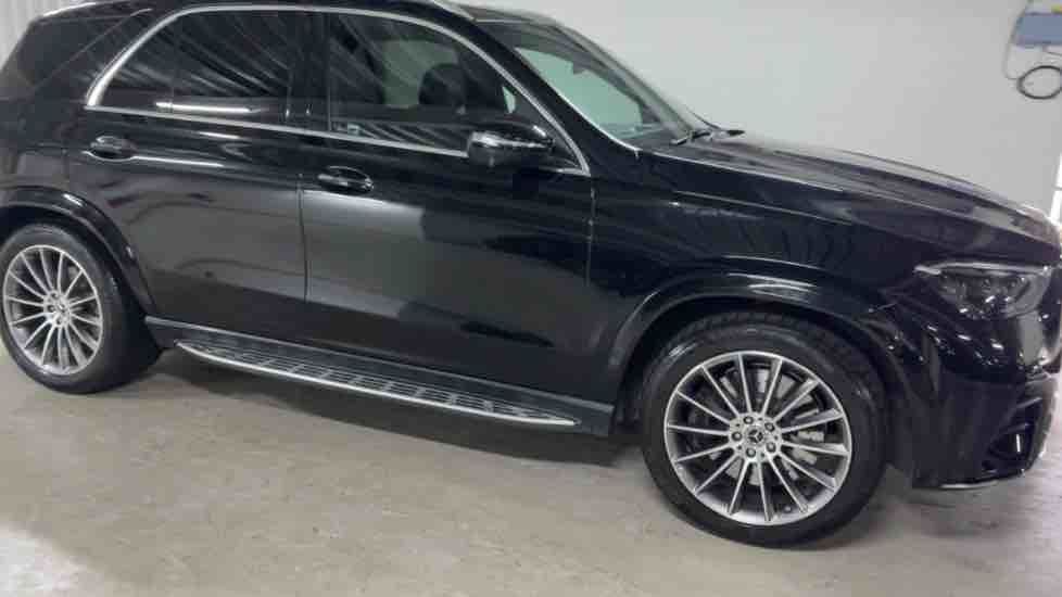 More views of Mercedes-Benz GLE