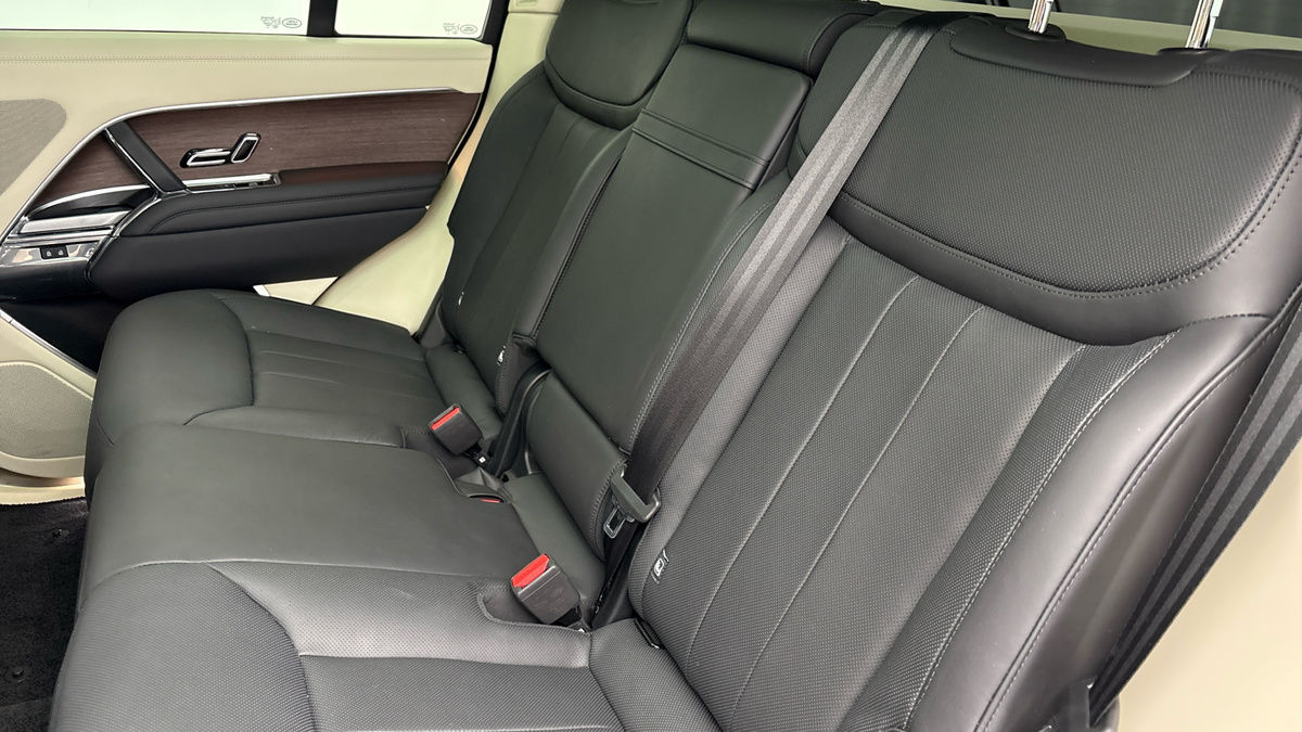 Land Rover Range Rover Image 8