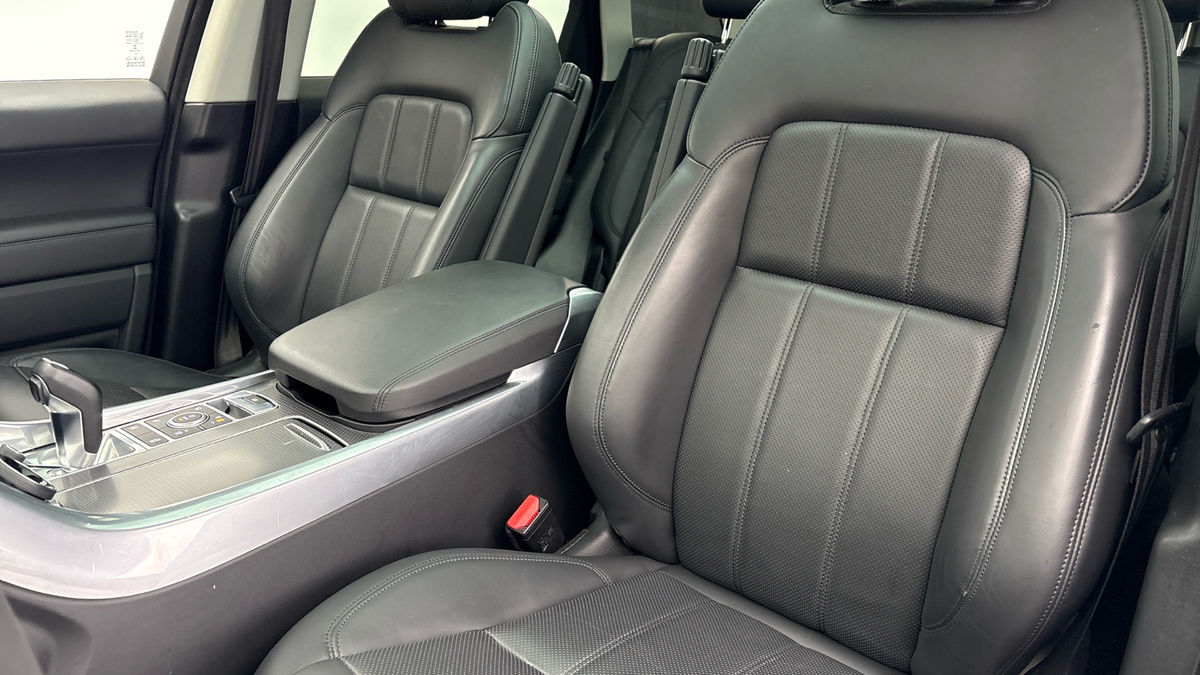 Land Rover Range Rover Sport Image 7
