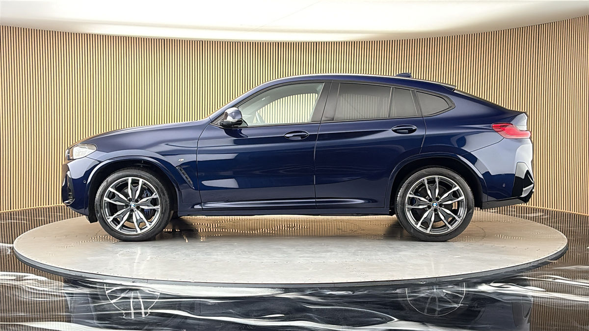 More views of BMW X4
