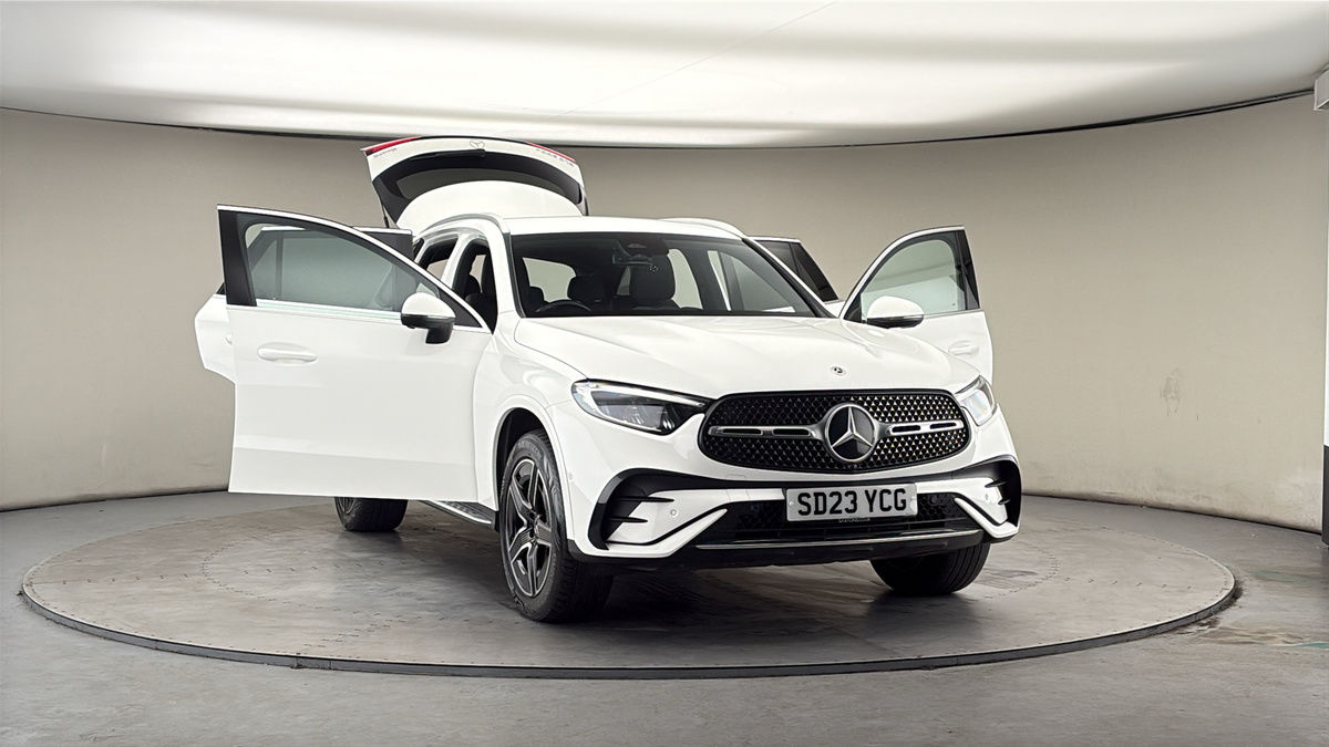 More views of Mercedes-Benz GLC