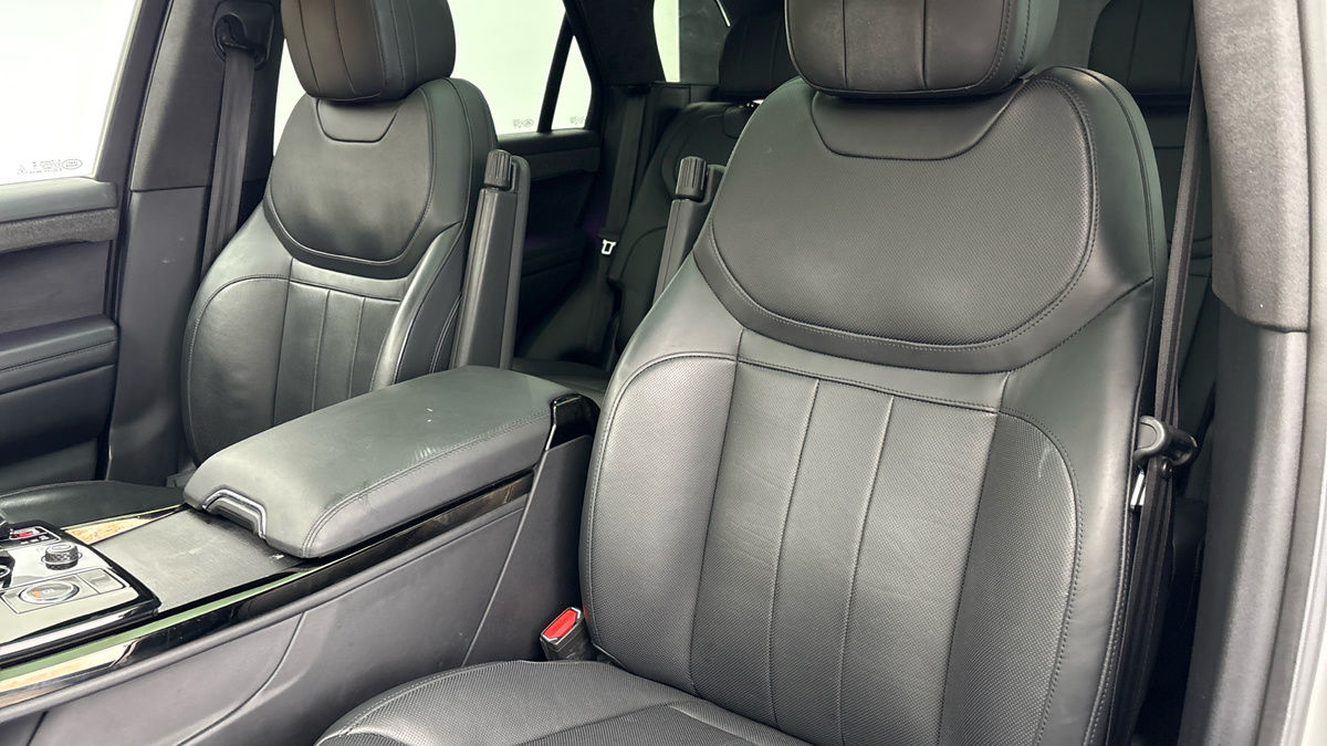 Land Rover Range Rover Sport Image 7