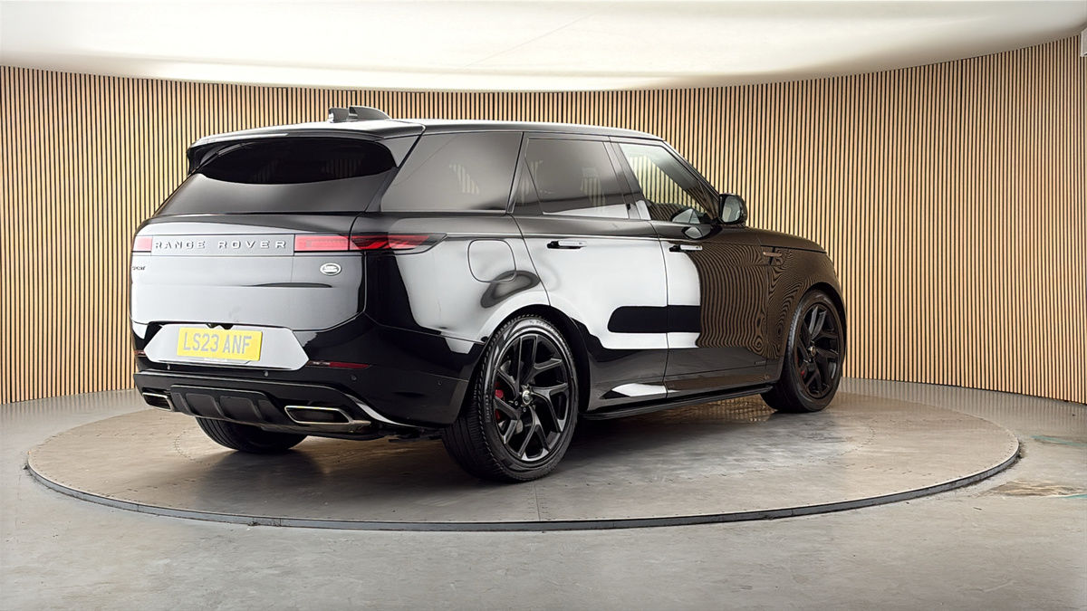 More views of Land Rover Range Rover Sport