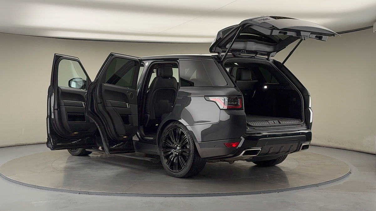 More views of Land Rover Range Rover Sport