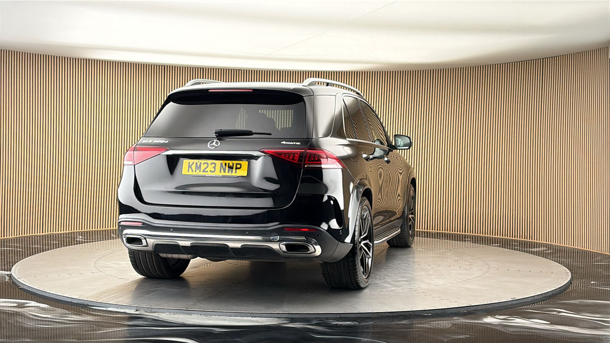 More views of Mercedes-Benz GLE