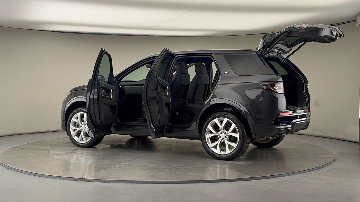 More views of Land Rover Discovery Sport