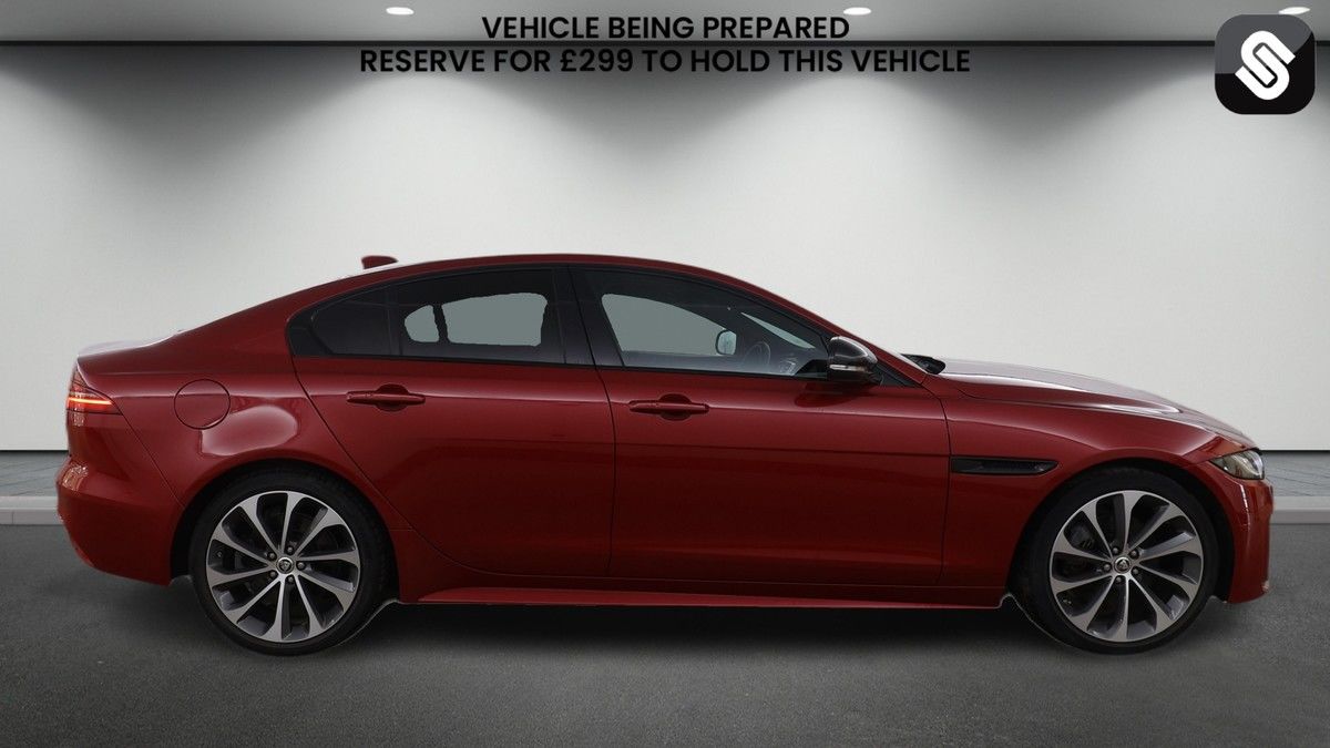 Jaguar XE Image 5