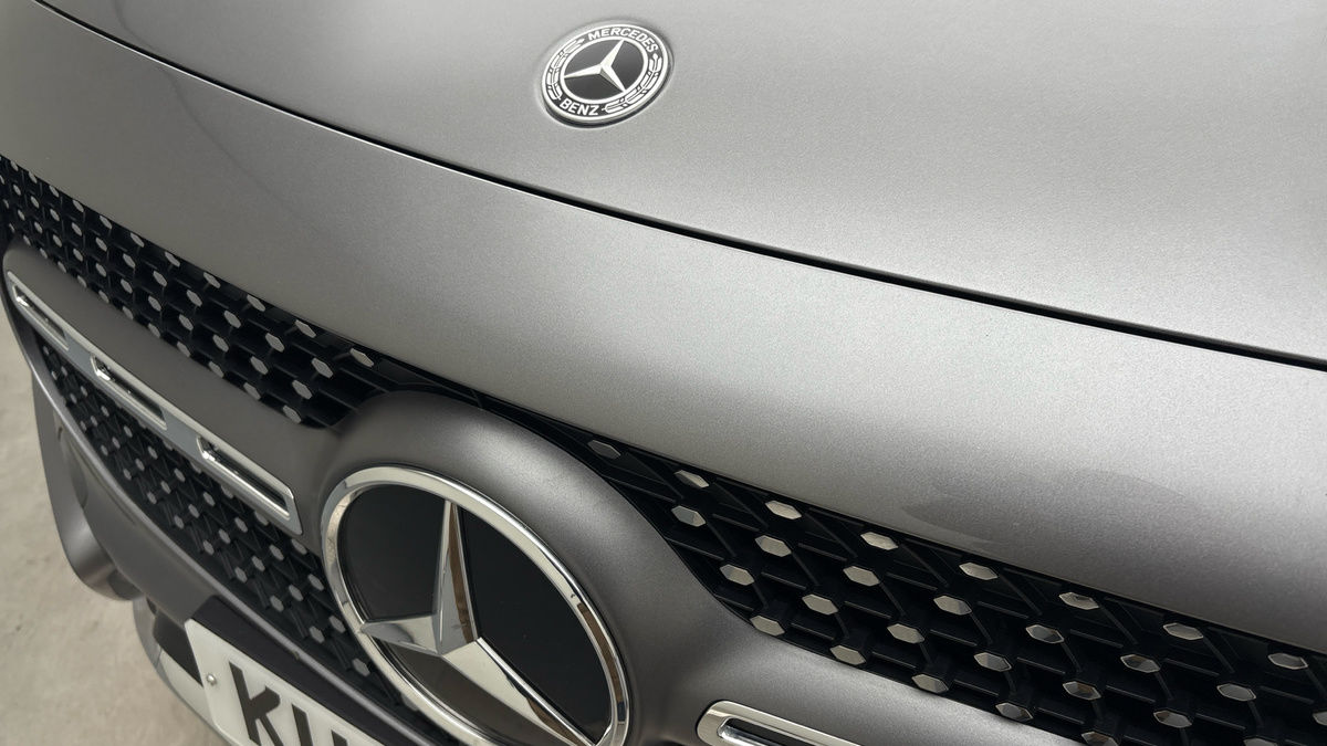 Mercedes-Benz GLB Image 24