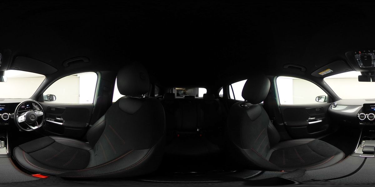 More views of Mercedes-Benz GLA