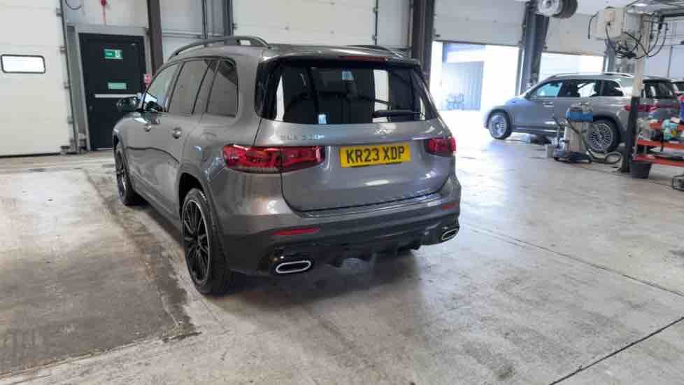 More views of Mercedes-Benz GLB